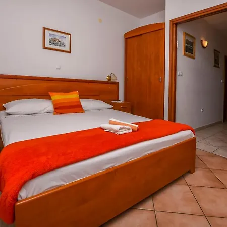 Apartment Tea Rogoznica (Sibenik-Knin)